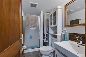 5470 Greenard St — listing photo 23 of 32