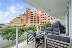 206-68 Songhees Rd — listing photo 22 of 46