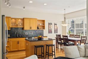 102-945 Bear Mountain Pkwy — listing photo 15 of 45