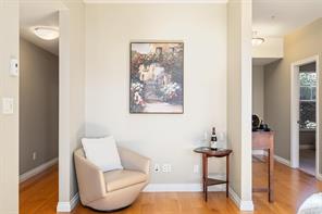 102-945 Bear Mountain Pkwy — listing photo 18 of 45