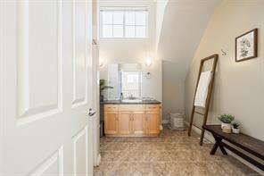 102-945 Bear Mountain Pkwy — listing photo 45 of 45