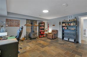 2012 Varsity Dr — listing photo 40 of 52