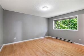 4833 Maplegrove St — listing photo 26 of 63