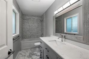 4833 Maplegrove St — listing photo 28 of 63