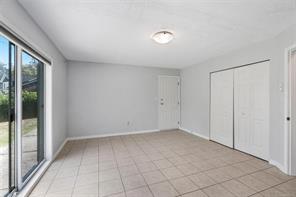 4833 Maplegrove St — listing photo 41 of 63