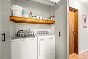 893 Clinton Wood Crt — listing photo 39 of 65