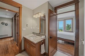 3230 Huntington Pl — listing photo 50 of 68