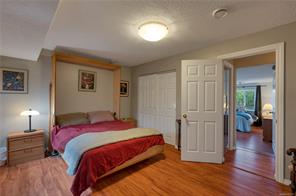 558 Alder St — listing photo 18 of 40