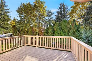 1665 Dingwall Rd — listing photo 15 of 31