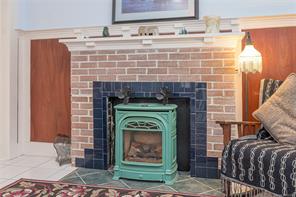 9945 Cedar St — listing photo 15 of 67