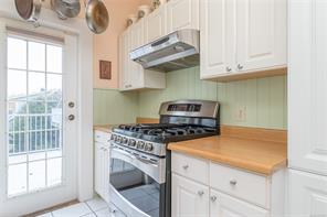 9945 Cedar St — listing photo 22 of 67