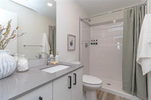 512-2390 City Gate Blvd — listing photo 15 of 36