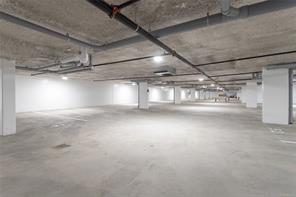 512-2390 City Gate Blvd — listing photo 33 of 36