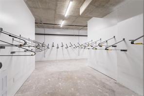 512-2390 City Gate Blvd — listing photo 34 of 36