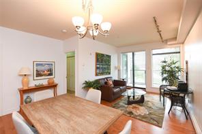 322-2300 Mansfield Dr — listing photo 25 of 53