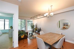 322-2300 Mansfield Dr — listing photo 26 of 53