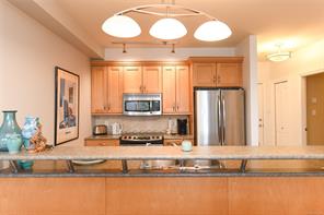 322-2300 Mansfield Dr — listing photo 32 of 53