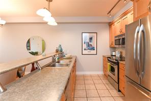 322-2300 Mansfield Dr — listing photo 34 of 53