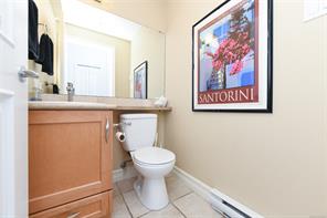 322-2300 Mansfield Dr — listing photo 41 of 53