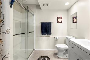 A-4654 Cruickshank Ave — listing photo 34 of 50