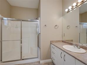 809 Rogers Way — listing photo 17 of 40