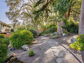 809 Rogers Way — listing photo 32 of 40
