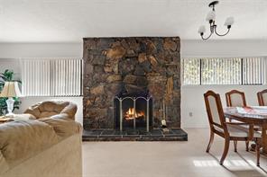 4086 Quadra St — listing photo 23 of 41