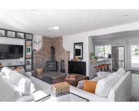 1045 RAVENSBOURNE Lane — listing photo 14 of 57