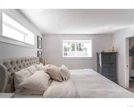 1045 RAVENSBOURNE Lane — listing photo 21 of 57
