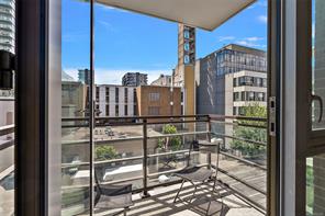 404-834 Johnson St — listing photo 19 of 27