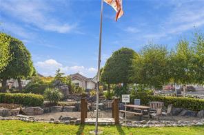 568 Hampstead St — listing photo 33 of 53