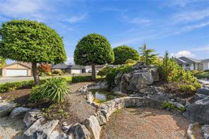 568 Hampstead St — listing photo 36 of 53