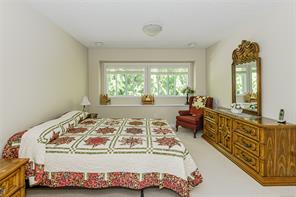 3026 Keystone Dr — listing photo 20 of 49
