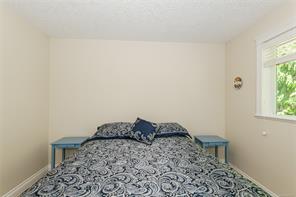 3026 Keystone Dr — listing photo 25 of 49