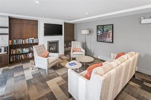 402-999 Burdett Ave — listing photo 33 of 37