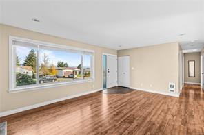 766 Nancy Greene Dr — listing photo 24 of 52