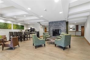 218-220 B-1376 Lynburne Pl — listing photo 25 of 26