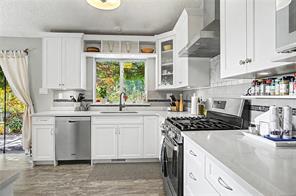 2060 Huddington Rd — listing photo 16 of 40