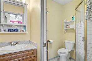 2060 Huddington Rd — listing photo 17 of 40