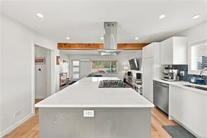 390 Georgia Ave — listing photo 19 of 65