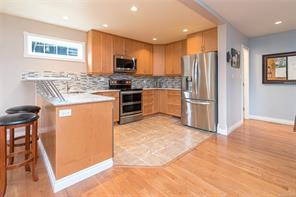 24 Vickery Rd — listing photo 15 of 65