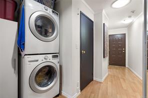 306-1518 Pandora Ave — listing photo 30 of 36