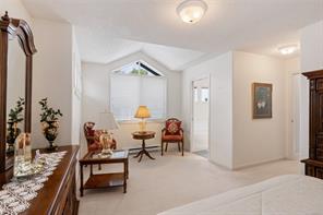 13-4619 Elk Lake Dr — listing photo 16 of 27