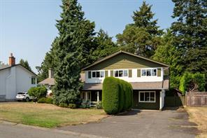 2045 San Rafael Cres — listing photo 40 of 42