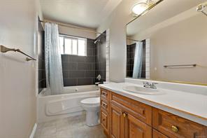 1839 San Pedro Ave — listing photo 17 of 44