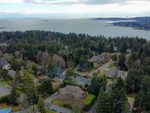 901-2829 Arbutus Rd — listing photo 36 of 39