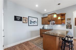 3030 Dolphin Dr — listing photo 17 of 92