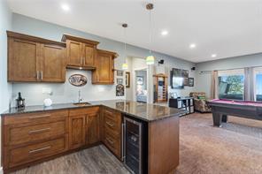 3030 Dolphin Dr — listing photo 18 of 92