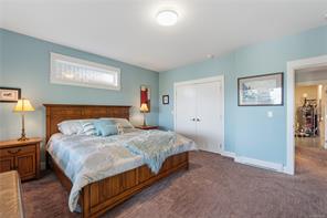3030 Dolphin Dr — listing photo 26 of 92