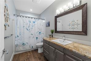 3030 Dolphin Dr — listing photo 30 of 92
